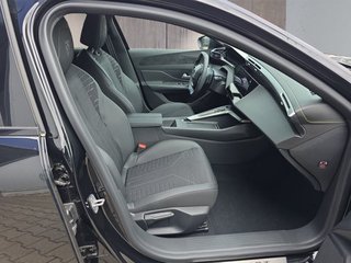 Peugeot 308 GT Hybrid 145 Matrix/18*Alu/Navi/Kamera  ** - foto 10