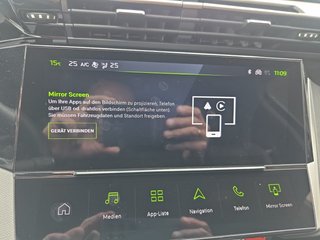 Peugeot 308 GT Hybrid 145 Matrix/18*Alu/Navi/Kamera  ** - foto 19