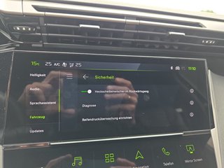 Peugeot 308 GT Hybrid 145 Matrix/18*Alu/Navi/Kamera  ** - foto 30