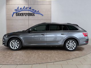 Skoda Superb Combi 1,5TSI DSG Navi/Kamera/el.Klappe/Kessy         ** - foto 2