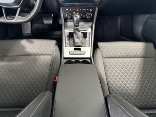 Skoda Superb Combi 1,5TSI DSG Navi/Kamera/el.Klappe/Kessy         ** - foto 6