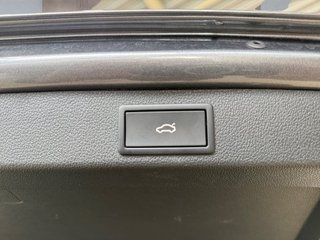 Skoda Superb Combi 1,5TSI DSG Navi/Kamera/el.Klappe/Kessy         ** - foto 12
