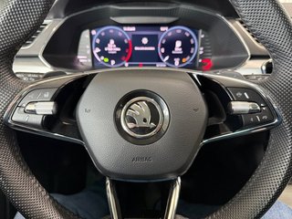 Skoda Superb Combi 1,5TSI DSG Navi/Kamera/el.Klappe/Kessy         ** - foto 14