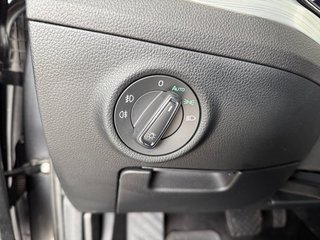Skoda Superb Combi 1,5TSI DSG Navi/Kamera/el.Klappe/Kessy         ** - foto 15