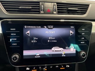 Skoda Superb Combi 1,5TSI DSG Navi/Kamera/el.Klappe/Kessy         ** - foto 26