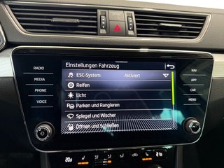 Skoda Superb Combi 1,5TSI DSG Navi/Kamera/el.Klappe/Kessy         ** - foto 31