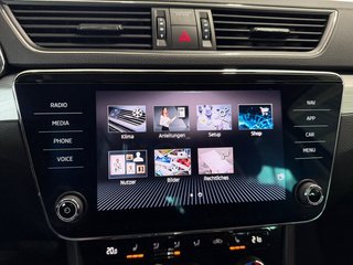 Skoda Superb Combi 1,5TSI DSG Navi/Kamera/el.Klappe/Kessy         ** - foto 34
