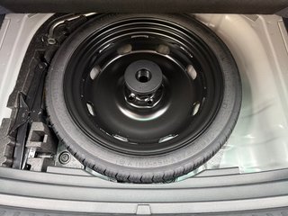 Skoda Karoq Sportline 1,5TSI DSG 4*J.Gar/Pano/aAHK/Matrix/Navi    ** - foto 17