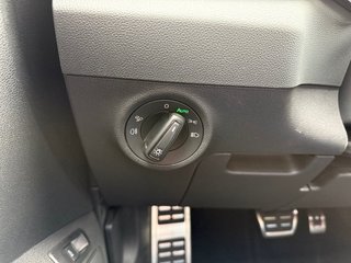Skoda Karoq Sportline 1,5TSI DSG 4*J.Gar/Pano/aAHK/Matrix/Navi    ** - foto 21
