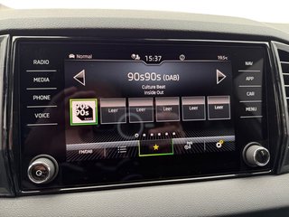 Skoda Karoq Sportline 1,5TSI DSG 4*J.Gar/Pano/aAHK/Matrix/Navi    ** - foto 26