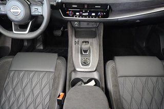 Nissan Qashqai Tekna+ 1,3 DIG-T Xtronic 4x4 UPE=50000Euro    ** - foto 10