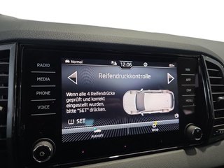 Skoda Karoq Sportline 1,5TSI DSG 4*J.Gar/Pano/aAHK/Matrix/Navi    ** - foto 36