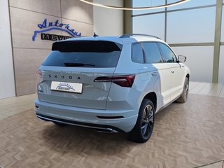 Skoda Karoq Sportline 1,5TSI DSG aAHK/Matrix/Kessy/Winterp.  ** - bilder 5