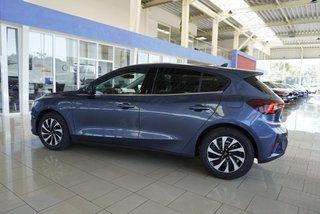 Ford Focus Titanium X 1,0 155PS Aut.LED/Navi/Winterp/Keyless   ** - bilder 2