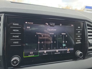 Skoda Karoq Sportline 1,5TSI DSG 4*J.Gar/Pano/aAHK/Matrix/Navi - foto 42