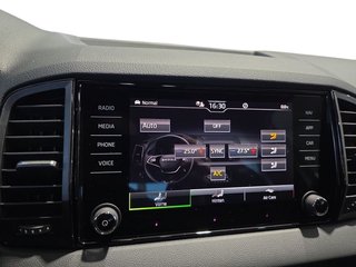 Skoda Karoq Sportline 1,5TSI DSG 4*J.Gar/aAHK/Matrix/Navi  ** - foto 43