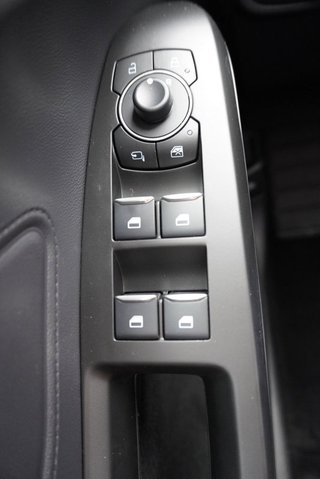 Ford Focus Active X 1,0 155PS aAHK/Navi/Kamera/Winterp.   ** - bilder 20