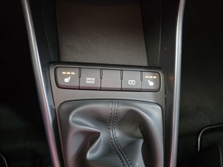 Hyundai i20 1.0 T-GDI Navi/Kamera/LED/Winterp.  ** - foto 16