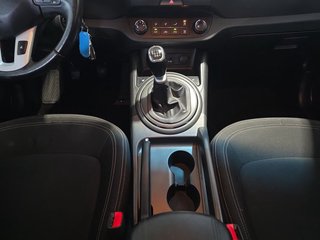 Kia Sportage 2.0CRDI 136PS 17*Alu/Xenon/AHK/Temp. - foto 7