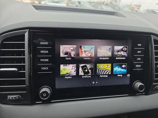 Skoda Karoq Sportline 1,5TSI DSG 4*J.Gar/aAHK/Matrix/Navi  ** - bilder 40