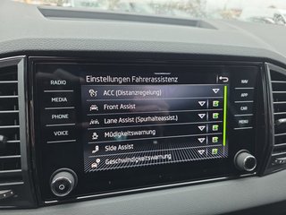 Skoda Karoq Sportline 1,5TSI DSG 4*J.Gar/aAHK/Matrix/Navi  ** - bilder 43