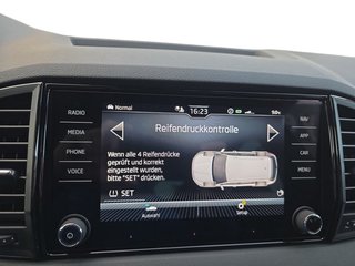Skoda Karoq Sportline 1,5TSI DSG aAHK/ACC/Matrix/Kessy/el.Klappe   ** - bilder 37