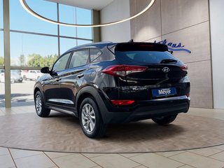 Hyundai TUCSON 1.6 132PS 8*Alu/Leder/Navi/Kamera/Keyless - foto 3