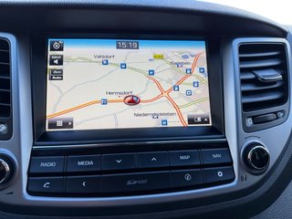 Hyundai TUCSON 1.6 132PS 8*Alu/Leder/Navi/Kamera/Keyless - foto 19