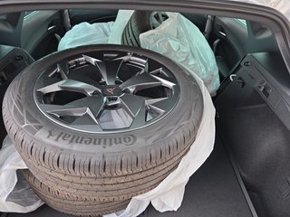 CUPRA Formentor 1.5 eTSI DSG 8*Alu/ACC/el.Klappe/Keyless/Winterp.  ** - foto 16