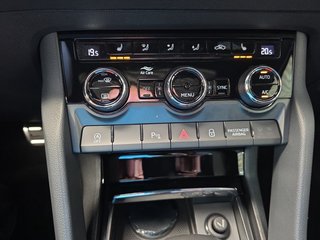 Skoda Karoq Sportline 2,0TSI DSG Pano/AHK/4*J.Gar/Navi/Matrix   ** - foto 24