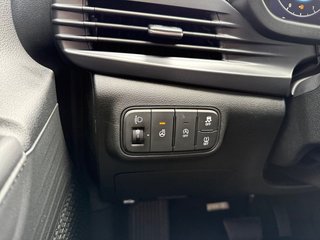 Hyundai i20 1.0 T-GDI 7DCT Navi/LED/Kamera/Winterp/Keyless  ** - foto 17