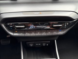 Hyundai i20 1.0 T-GDI 7DCT Navi/LED/Kamera/Winterp/Keyless  ** - foto 21
