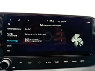 Hyundai i20 1.0 T-GDI 7DCT Navi/LED/Kamera/Winterp/Keyless  ** - foto 30