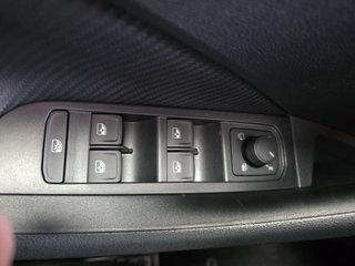 Skoda Kamiq Monte Carlo 1,5TSI DSG AHK/Matrix/el.Klappe         ** - foto 20