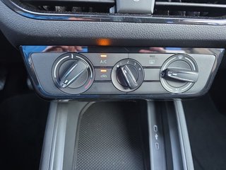 Skoda Kamiq 1,0TSI 115PS 16*Alu/LED/Temp/SmartLink - bilder 21