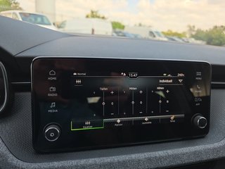 Skoda Kamiq Selection 1,0TSI DSG Kessy/Kamera/Temp/2-Z.Klimaaut.  ** - foto 37