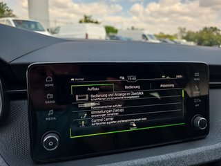 Skoda Kamiq Selection 1,0TSI DSG Kessy/Kamera/Temp/2-Z.Klimaaut.  ** - foto 41