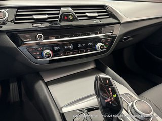 BMW 520d Lim. Aut. LEDER AHK NAVI KAMERA LED u.v.m. - foto 34