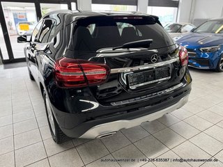 Mercedes-Benz GLA 180 6-Gang - nur 39 tkm - STANDHEIZUNG KAM - foto 4