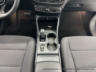 Volvo XC 40 T3 Momentum Aut. PANORAMA AHK LED KAMERA - foto 19