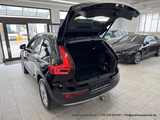 Volvo XC 40 T3 Momentum Aut. PANORAMA AHK LED KAMERA - foto 25