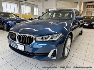 BMW 530 i xDrive Touring Luxury Line ACC PANO KOMF-S - foto 2