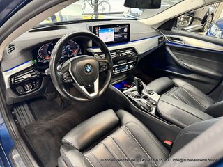 BMW 530 i xDrive Touring Luxury Line ACC PANO KOMF-S - foto 9
