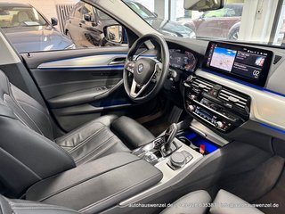 BMW 530 i xDrive Touring Luxury Line ACC PANO KOMF-S - foto 16