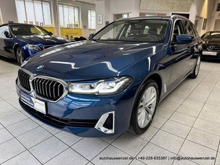 BMW 530 i xDrive Touring Luxury Line ACC PANO KOMF-S - foto 38