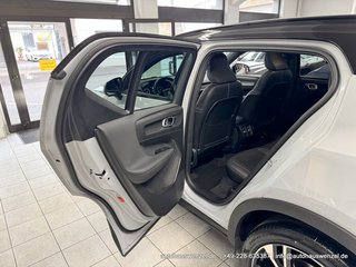 Volvo XC40 B4 B Aut. R-Design PANORAMA AHK ACC 360° - photo 13