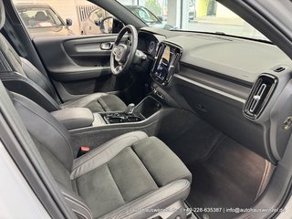 Volvo XC40 B4 B Aut. R-Design PANORAMA AHK ACC 360° - photo 15