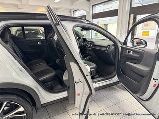 Volvo XC40 B4 B Aut. R-Design PANORAMA AHK ACC 360° - photo 22