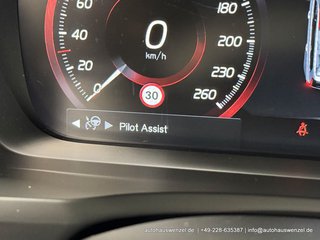 Volvo XC90 B5 B AWD Momentum Pro 7-SITZER LEDER PANO - photo 40