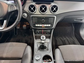 Mercedes-Benz GLA 200 6-Gang PANORAMA KAM AHK LED NAVI - bilder 17